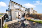 Top-rated schools, 4 beds home, walks to schools, shops, 15 Waterlily Street, Hobsonville, Auckland