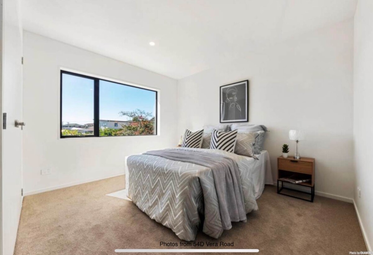 Vendor Wants It Sold, Brandnew Freehold 4 beds home, close to shopping centre, coastal walkways, 54C Vera Road, Te Atatu South, Auckland
