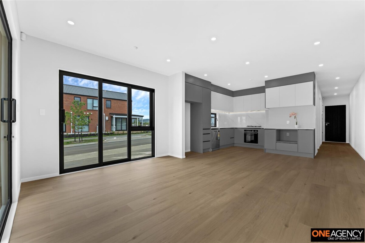 10 Year Master Build Guarantee, Brand New 4 Beds Corner Home, 18 Waimarie Drive, Drury, Auckland