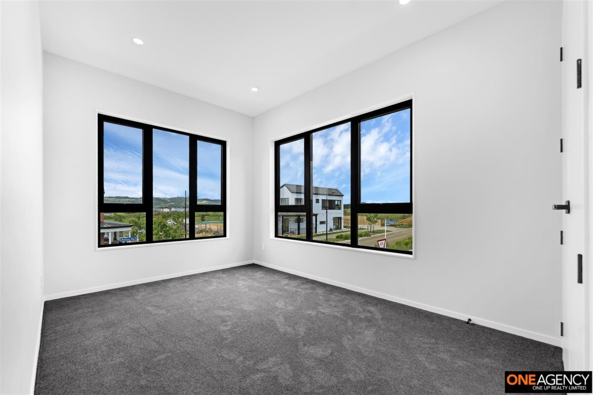 10 Year Master Build Guarantee, Brand New 4 Beds Corner Home, 18 Waimarie Drive, Drury, Auckland