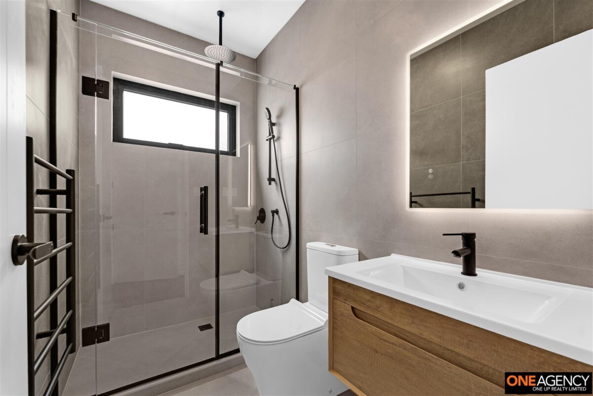 10 Year Master Build Guarantee, Brand New 4 Beds Corner Home, 18 Waimarie Drive, Drury, Auckland