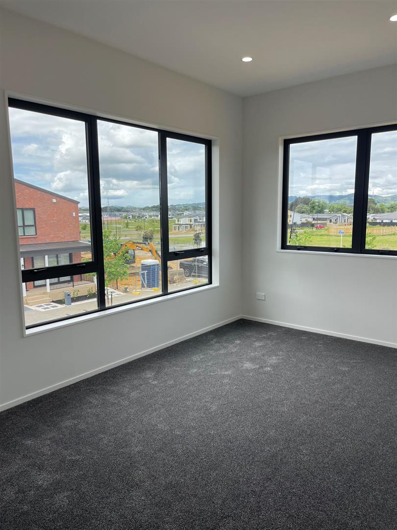 Brandnew 4 beds home, Big deck, 13 Waimarie Drive, Drury, Auckland