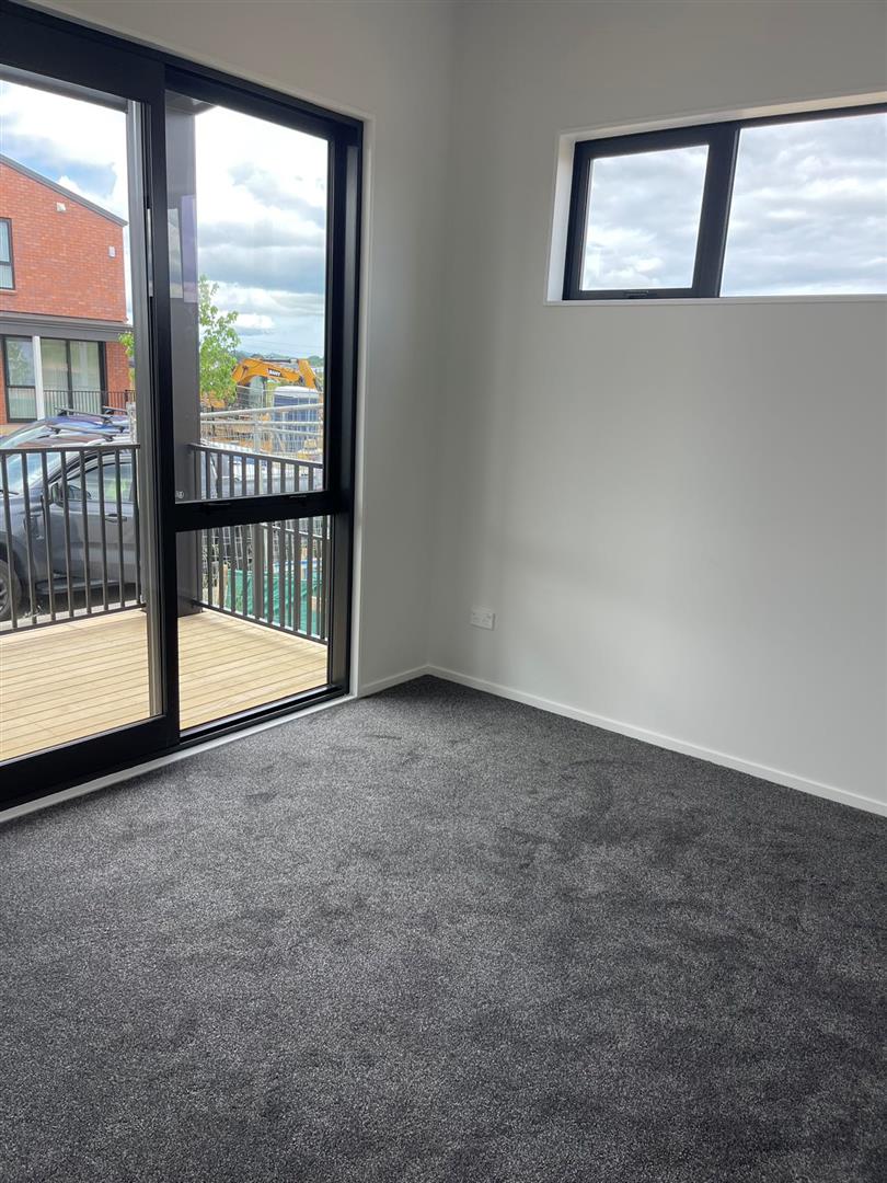 Brandnew 4 beds home, Big deck, 13 Waimarie Drive, Drury, Auckland