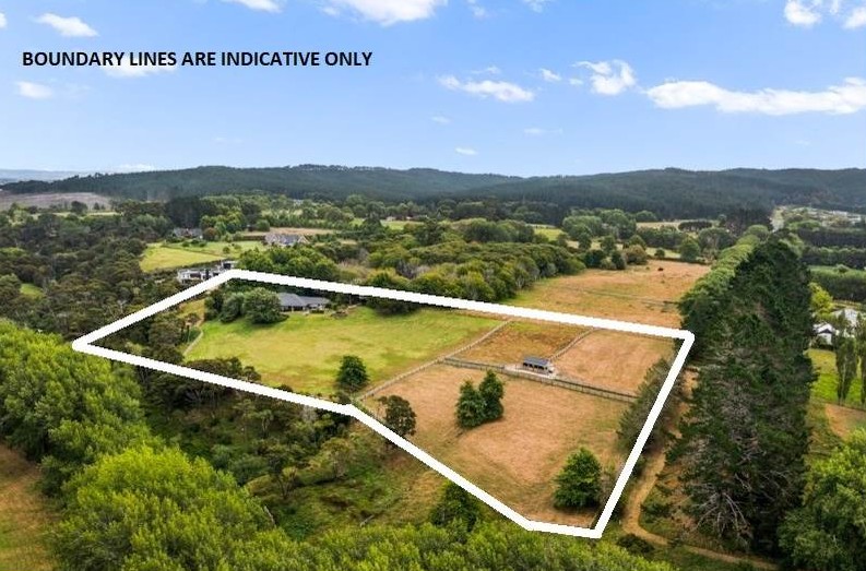 Home & Income Paradise with Subdivision Potential, Coatesville School zone, 6 beds lifestyle houses on 3.3400ha land, 4 beds main home, 2 beds minor dwelling, 41 Berenice Lane, Coatesville, Auckland