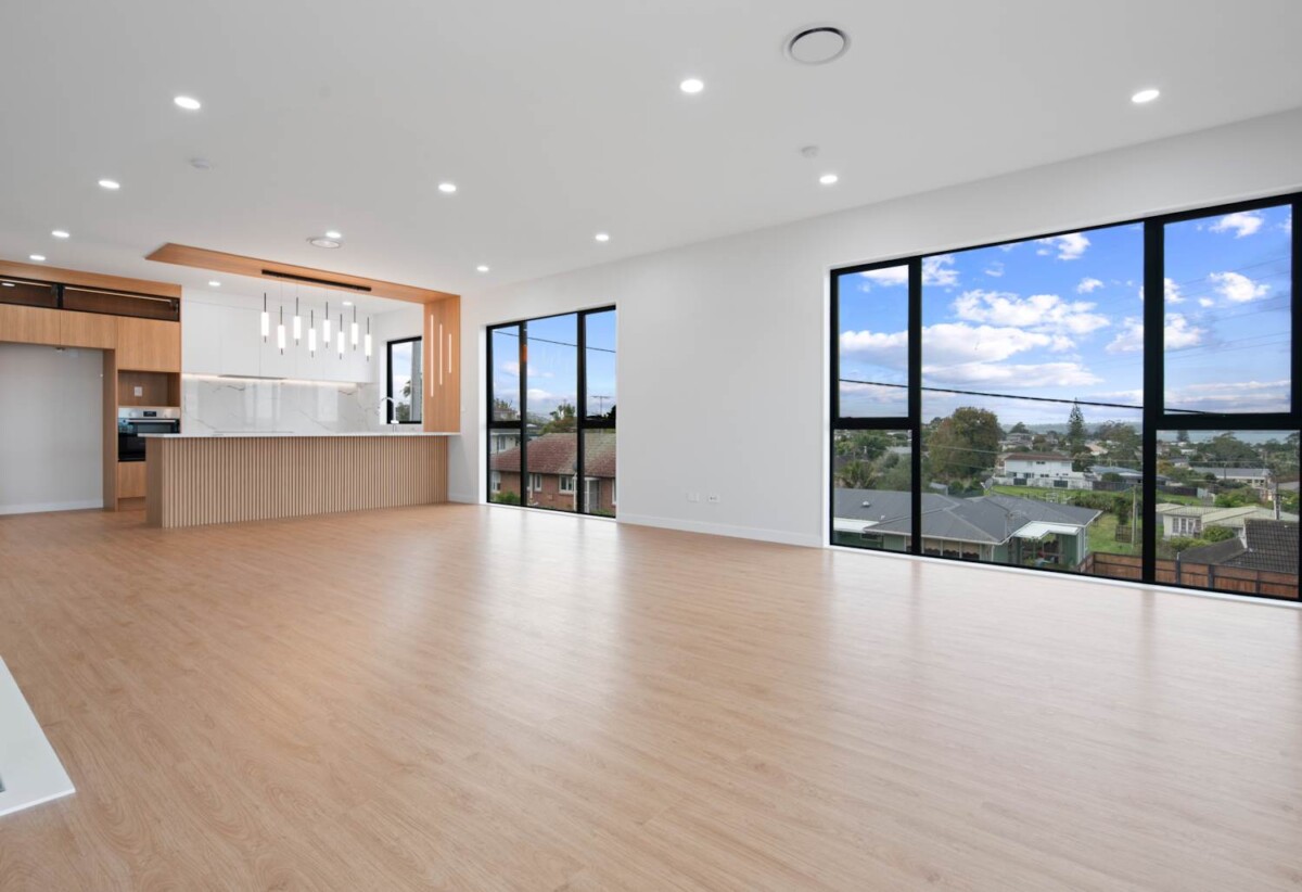 Motivated vendor, sea views, brandnew 6 beds (4+2) house on 356m² section, walk to Te Atatu village centre shops, supermarket, 7A Fairlea Road, Te Atatu South, Auckland