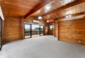Top school zones, Character 3 beds house on 715m² section, a wrap-around decks with views, 10 Lagoon Way, West Harbour, Auckland