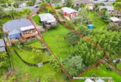 Overseas Vendor – Must Sell, All Offers Invited, 3 beds house on 890m² section, close to Westgate Mall, live , do-up or develop, 443 Don Buck Road, Massey, Auckland