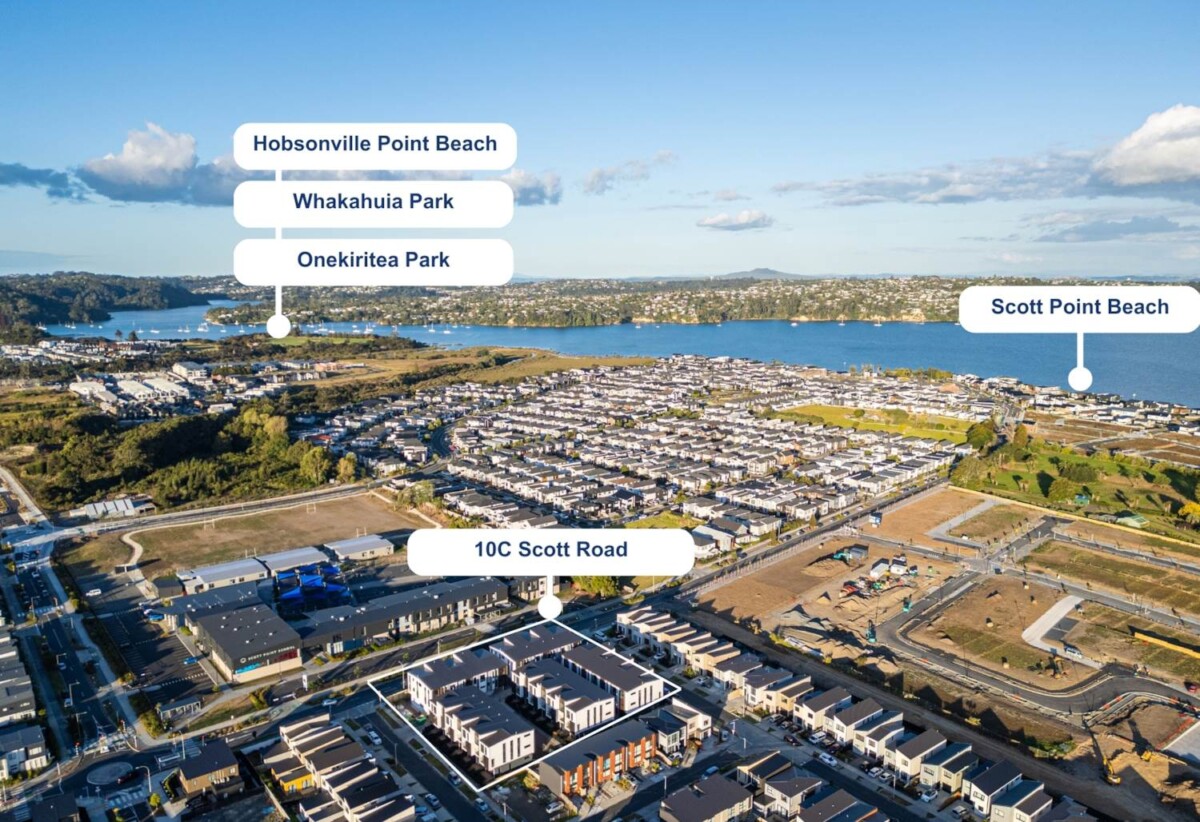 Brandnew affordable 4 beds home, Opposite Scott Point School, 3/10 Scott Road, Hobsonville, Auckland