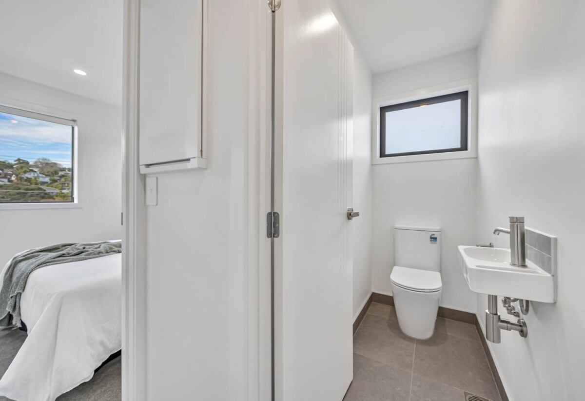 10 years Ceta Homes Warranty, Top Schools Nearby, Brandnew 2 beds home, Walk to Titirangi Village, parks, shops, 2/97 Atkinson Road, Titirangi, Auckland
