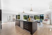 Motivated overseas vendor, 4 beds lifestyle house on 10,000m² (1ha) of flat, Future Urban-zoned land, 32C Koraha Road, Kumeu, Auckland