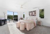 Motivated overseas vendor, 4 beds lifestyle house on 10,000m² (1ha) of flat, Future Urban-zoned land, 32C Koraha Road, Kumeu, Auckland