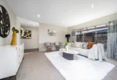 Avondale College zone, Brick & Tile 3 beds house on 367m² section, 134B Avondale Road, Avondale, Auckland