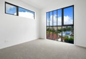 Brandnew 2 beds home, close to Browns Bay Beach and Albany Mall, 28 Kanapa Road, Northcross, Auckland