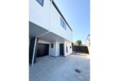 For rent, brandnew 3 bedrooms 2.5 bathrooms townhouse, 12B McQuarrie Avenue, Wattle Downs, Auckland, available now