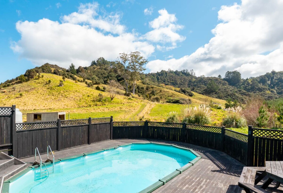6 beds lifestyle houses on 34.4475ha land, 4 beds mouse + 2 beds house, 2 large sheds, Resource Consent granted (February 2025) for 3-lot subdivision, 21 Noakes Hill Road, Puhoi, Auckland