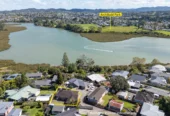Avondale College zone, Brick & Tile 3 beds house on 367m² section, 134B Avondale Road, Avondale, Auckland