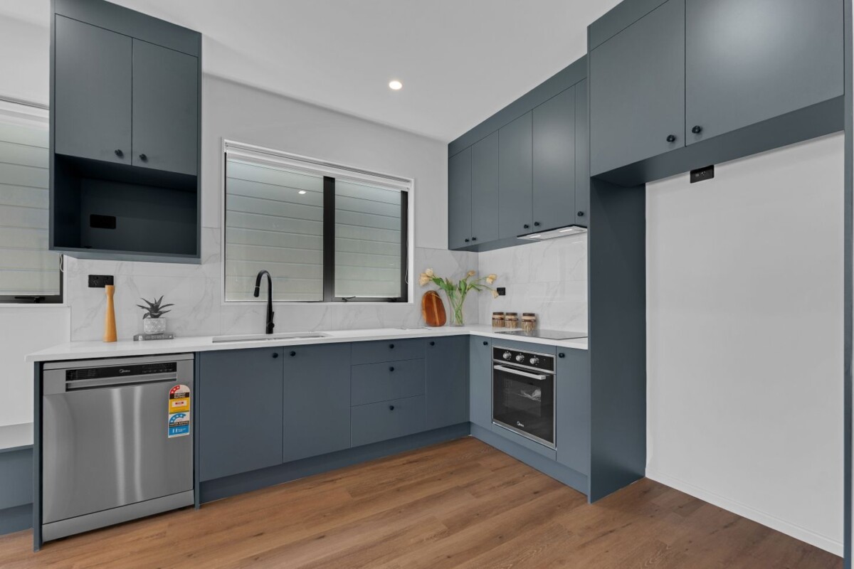 Must Sell – Urgent, a 10-year Master Builder Guarantee, Brandnew 3 beds house on 204m2 section, Builder ready to move, 26  Nanjing Road, Pukekohe, Auckland