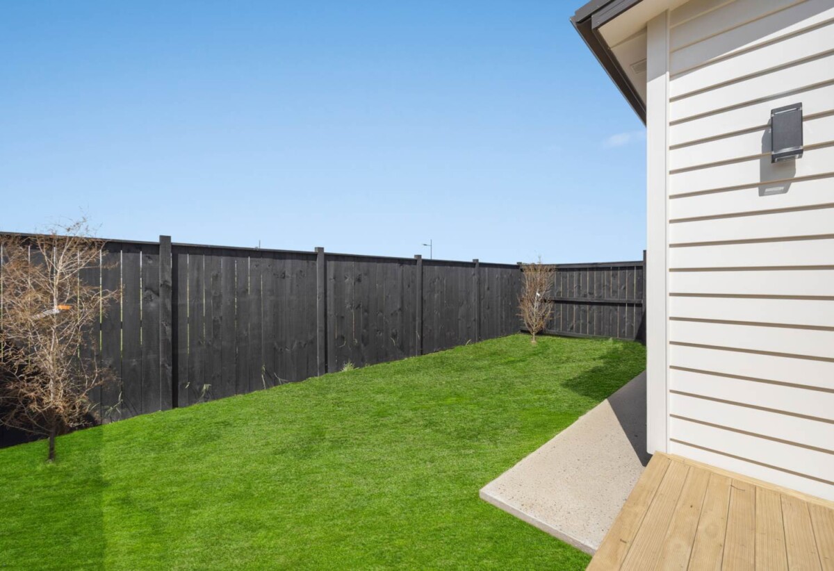 Brandnew 6 bedroom house ( 2 bedrooms with Separate living and kitchen spaces), 13 Forest Drive, Karaka, Auckland
