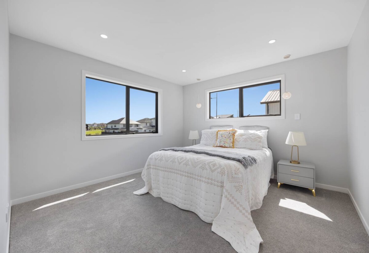 Brandnew 6 bedroom house ( 2 bedrooms with Separate living and kitchen spaces), 13 Forest Drive, Karaka, Auckland
