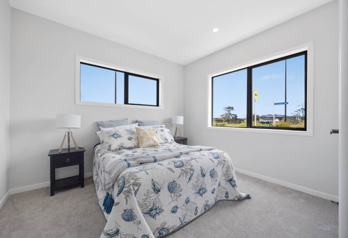 Brandnew 6 bedroom house ( 2 bedrooms with Separate living and kitchen spaces), 13 Forest Drive, Karaka, Auckland