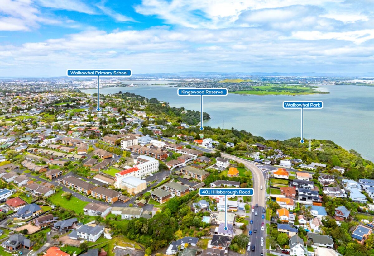 Motivated sellers, Stunning Sea & City Views, 3 beds house on 1037m², live or develop, 481 Hillsborough Road, Hillsborough, Auckland