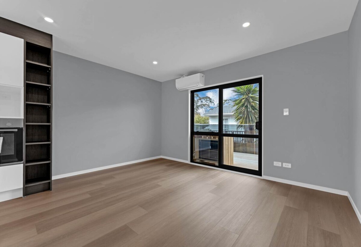 Brandnew contemporary 3-level 2 beds 2 baths townhouse, Great location, 5/24 Aberfeldy Avenue, Highland Park, Auckland