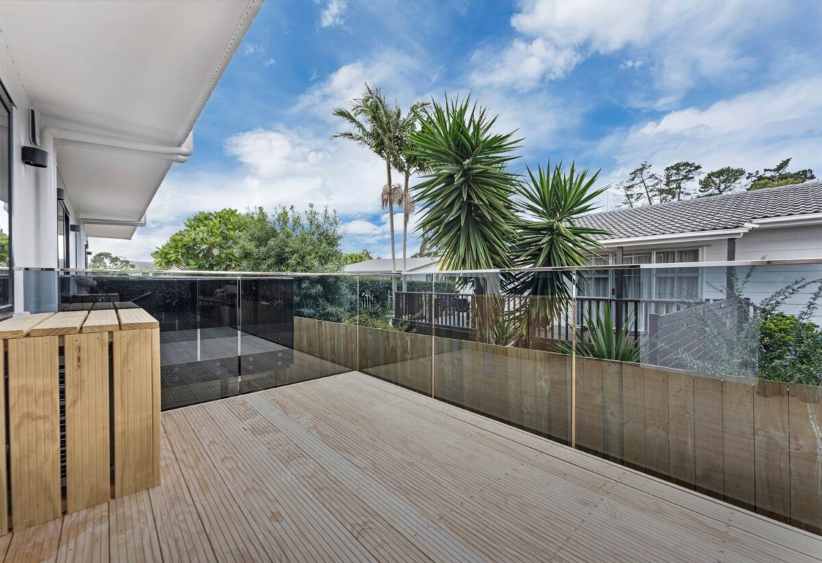 Brandnew contemporary 3-level 2 beds 2 baths townhouse, Great location, 5/24 Aberfeldy Avenue, Highland Park, Auckland