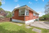 3 beds house on 875m² section, Solid Home, Prime Howick Location, 13 Juliet Avenue, Howick, Auckland