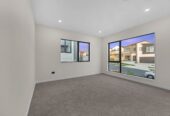 Brandnew 7 bedrooms house (include 2 bedrooms granny with own kitchen, sitting room, separate access), 29 Black Shed Road, Flat Bush, Auckland