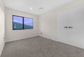 Brandnew 7 bedrooms house (include 2 bedrooms granny with own kitchen, sitting room, separate access), 29 Black Shed Road, Flat Bush, Auckland