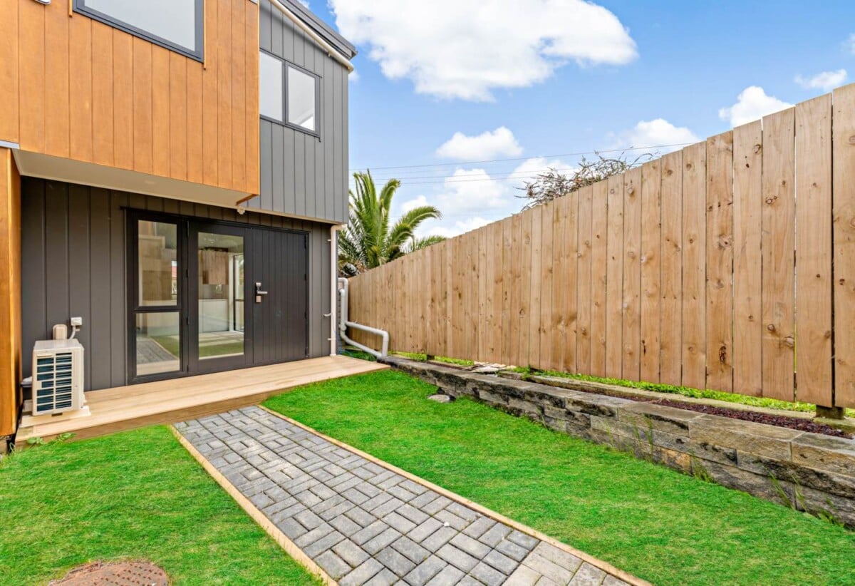 Modern 2-Bedroom Townhouse – Priced to Sell, Lot 7, 300 Great North Road, Henderson, Auckland