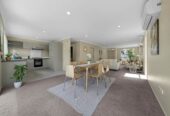 4 beds house, Walks to Takanini Shopping Centre, 17 Marengo Parkway, Takanini, Auckland