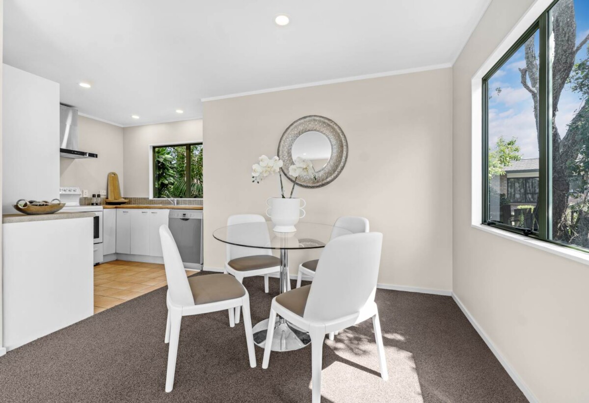 Must sell, Freehold 3 beds house on 423m² section, Moments from Sylvia Park Mall, 235A Penrose Road, Mt Wellington, Auckland