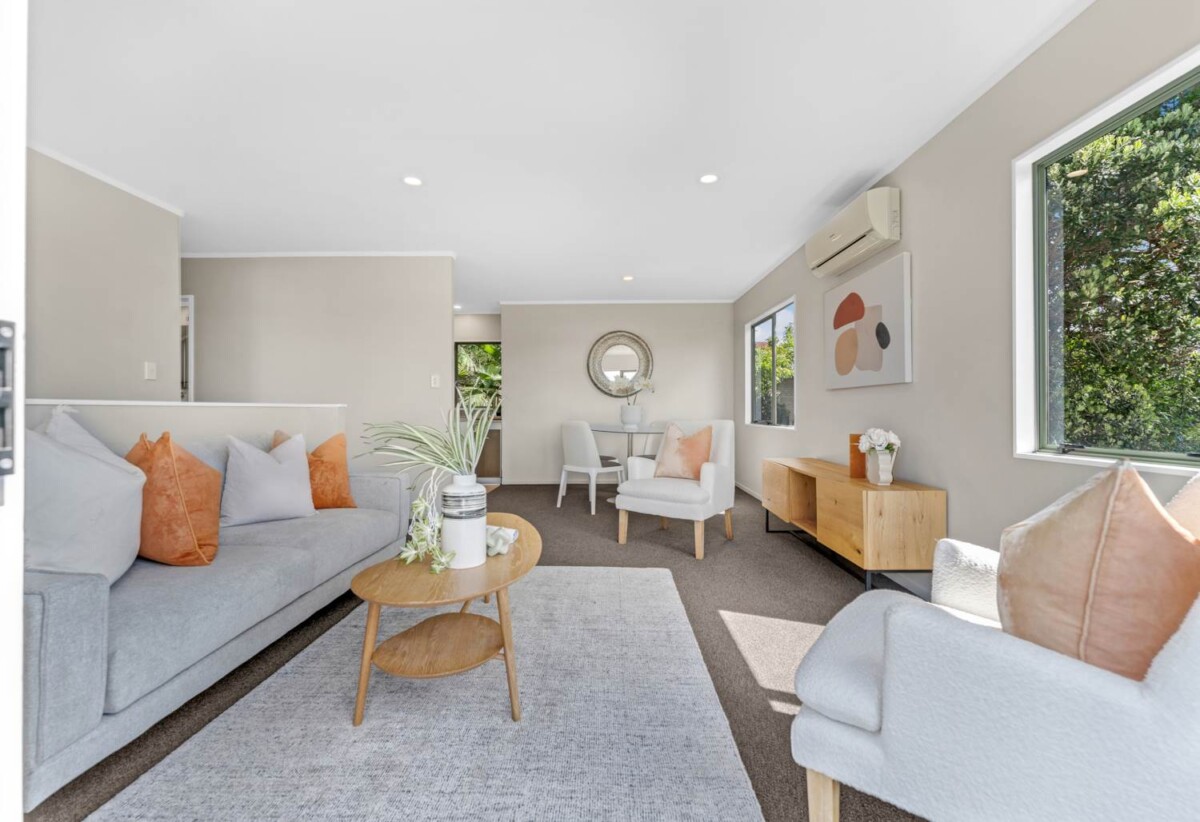 Must sell, Freehold 3 beds house on 423m² section, Moments from Sylvia Park Mall, 235A Penrose Road, Mt Wellington, Auckland