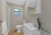 Must sell, Freehold 3 beds house on 423m² section, Moments from Sylvia Park Mall, 235A Penrose Road, Mt Wellington, Auckland