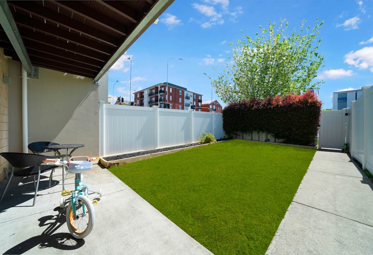 4 beds home, Everything Within Easy Reach, 1C Bollard Avenue, Mt Albert, Auckland