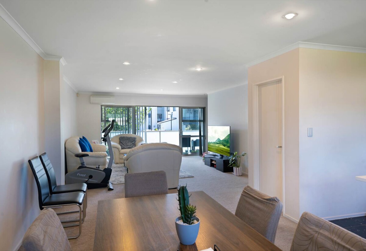 4 beds home, Everything Within Easy Reach, 1C Bollard Avenue, Mt Albert, Auckland