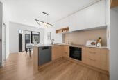 Urgent Sale, Walk to Eastridge Shopping Centre, 10-year Stamford Building Warranty, Brandnew ,Move-in-ready, Lot 2/36 Thatcher Street, Mission Bay, Auckland