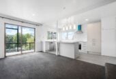 Legal Home & Flat, 6 beds (5+1) house on 675m² section, 38 Makora Road, Massey, Auckland