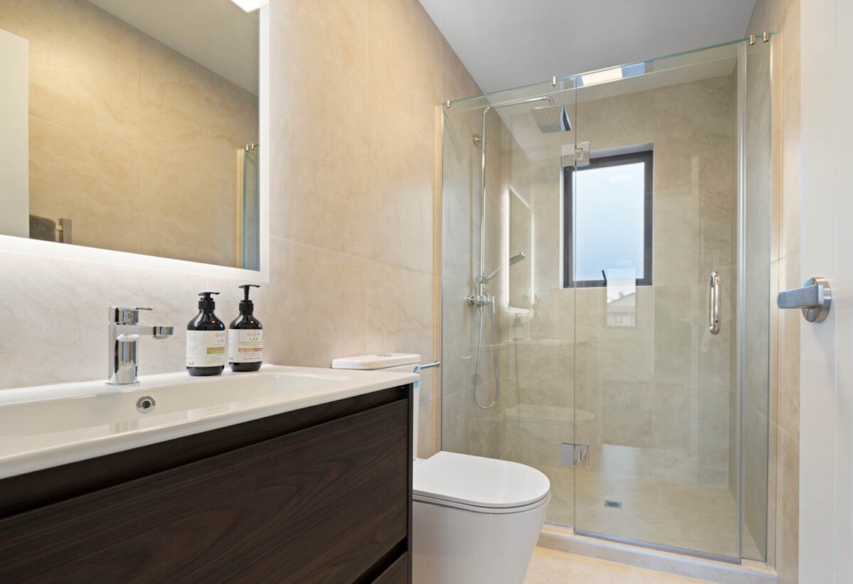 Move-in ready, Brandnew freehold 4 beds home, Downstairs Bedroom with Separate Access, 41A West Harbour Drive, West Harbour, Auckland
