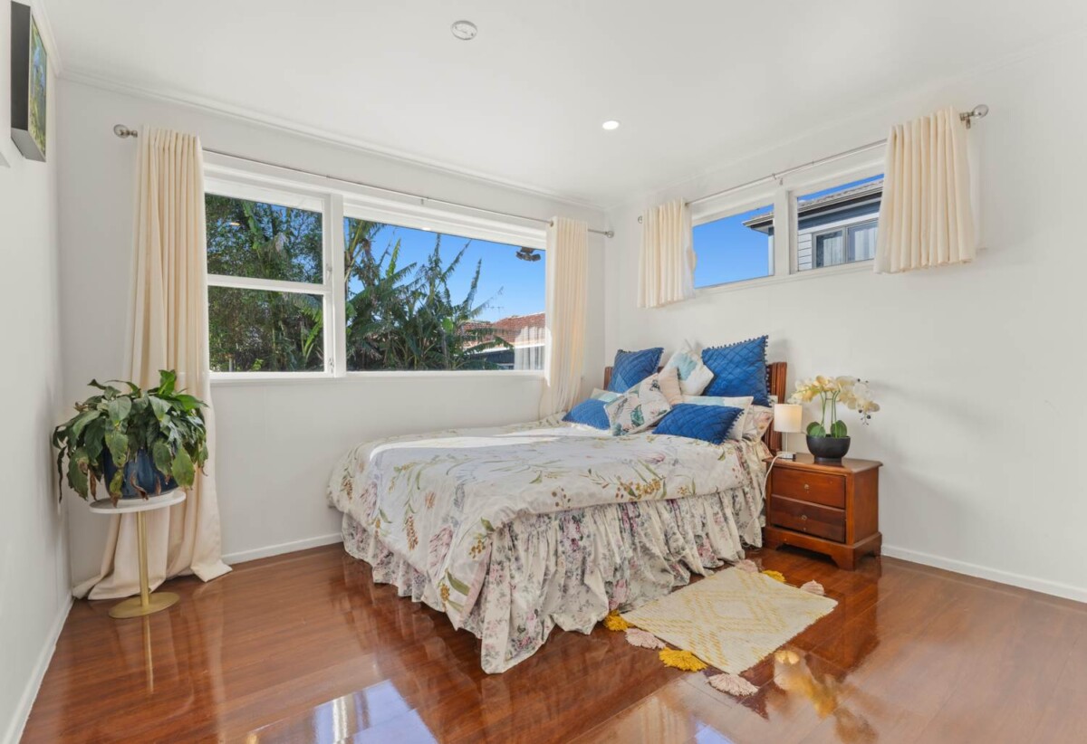 Vendors packed and ready for their next chapter, Freehold 3 beds house on 394m² section, 55 Smiths Avenue, Papakura, Auckland