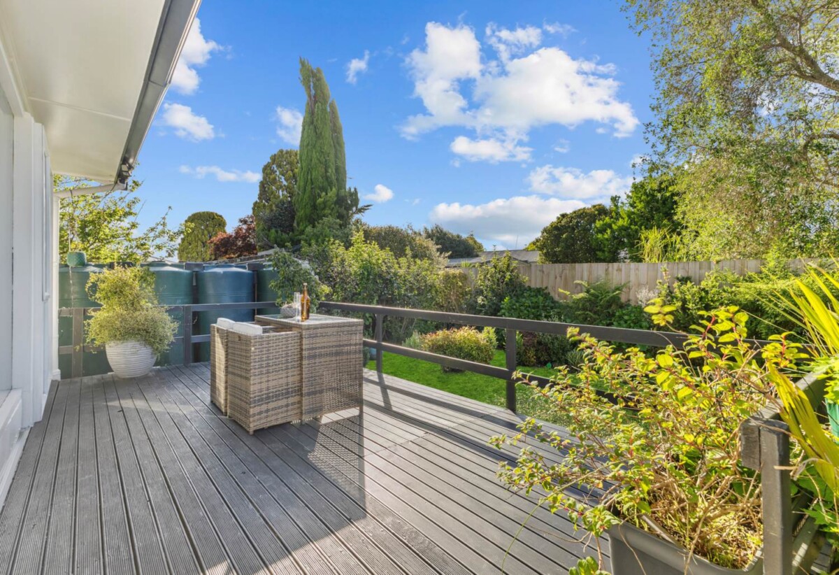 Vendors packed and ready for their next chapter, Freehold 3 beds house on 394m² section, 55 Smiths Avenue, Papakura, Auckland
