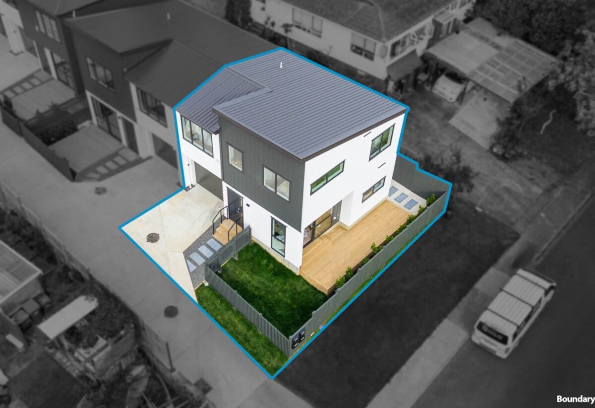 Halo 10-Year Residential Guarantee, Moe-in ready, Brandew 3 beds home, walks to school, minutes from Glenfield Mall, Lot 1-4/71 Simon Ellice Drive, Bayview, Auckland