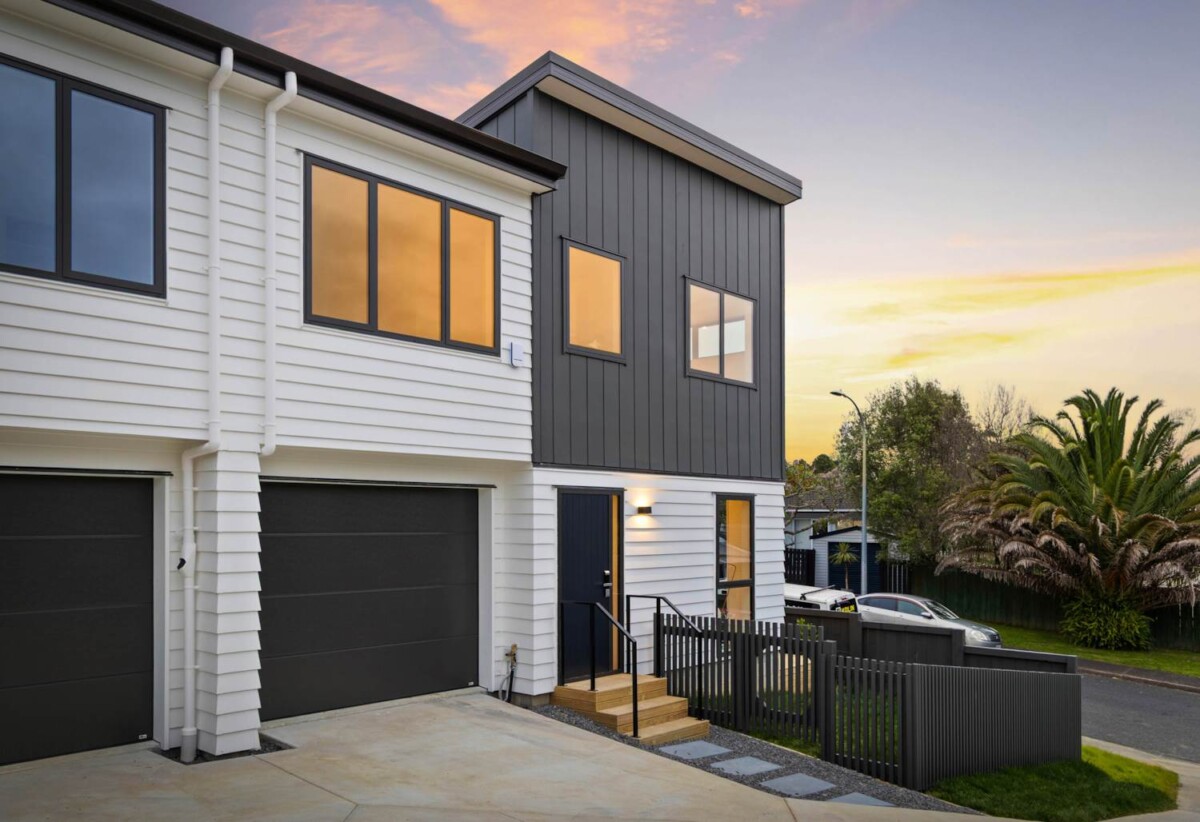 Halo 10-Year Residential Guarantee, Moe-in ready, Brandew 3 beds home, walks to school, minutes from Glenfield Mall, Lot 1-4/71 Simon Ellice Drive, Bayview, Auckland
