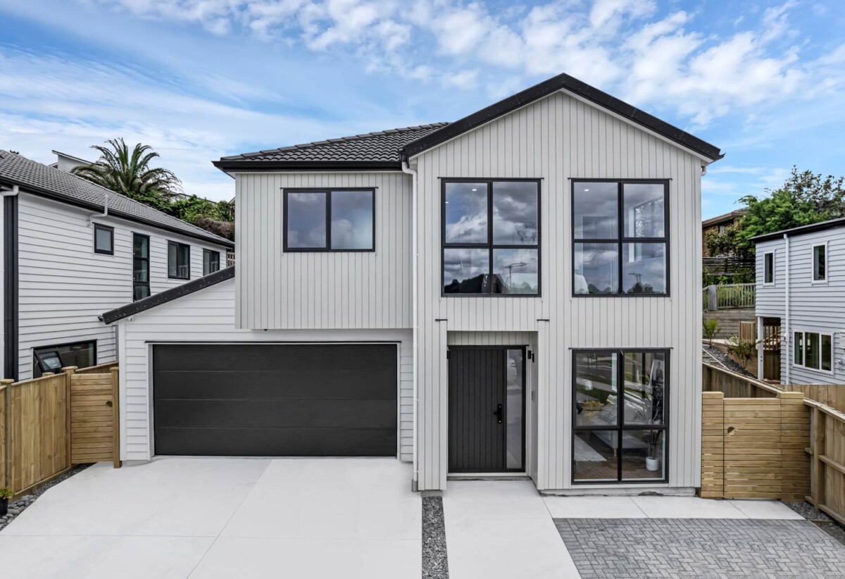 Dual-living, Brandnew 6 beds house on 399m² section, walks to schools, shops, and parks, 2 Mulligan Lane, Opaheke, Auckland