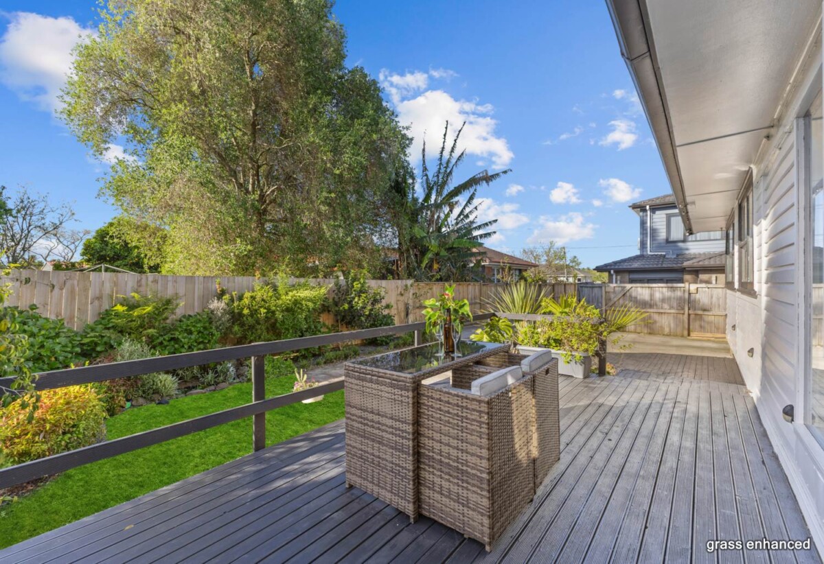 Vendors packed and ready for their next chapter, Freehold 3 beds house on 394m² section, 55 Smiths Avenue, Papakura, Auckland