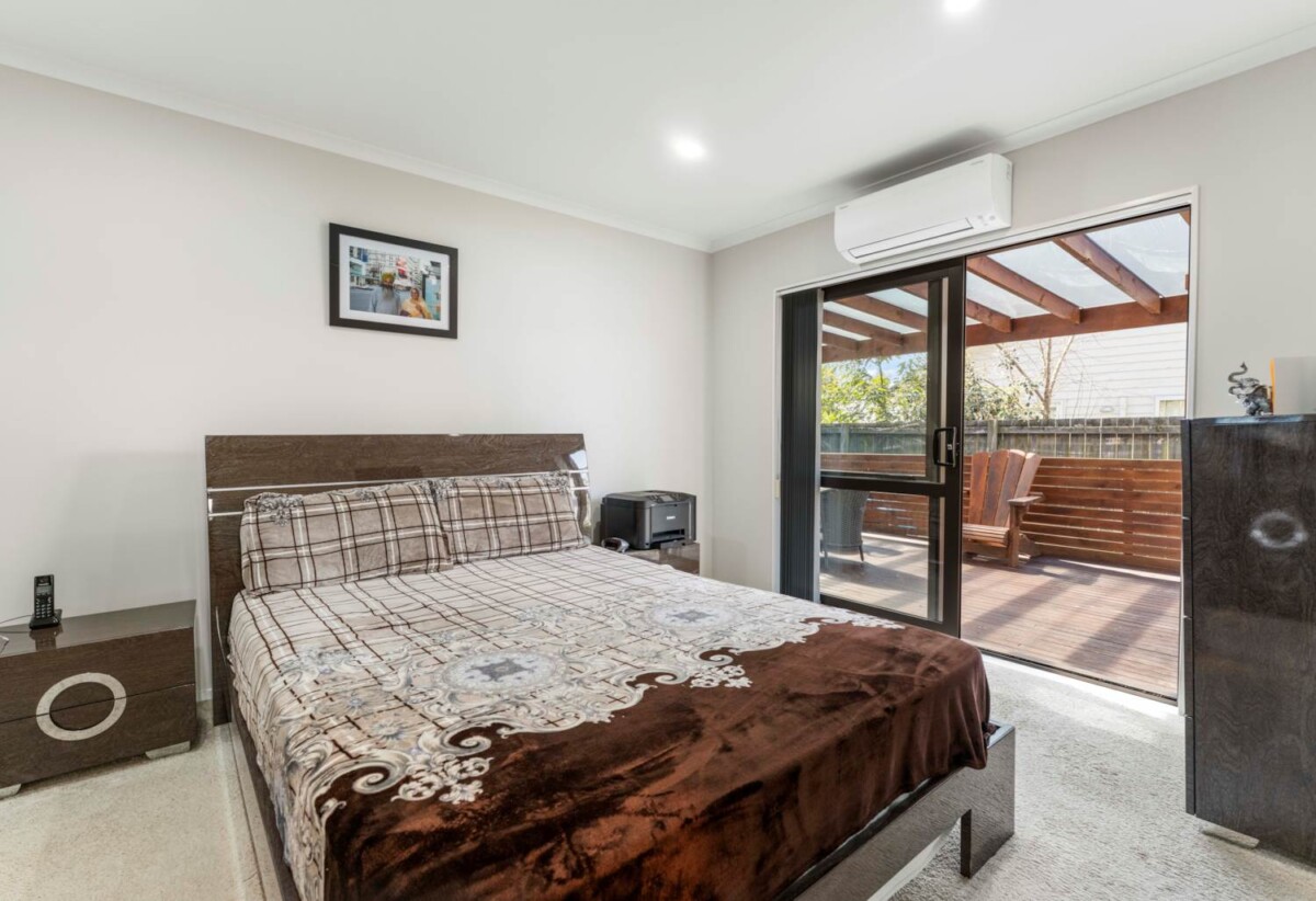Once in 7 years, 4 beds house on 304m² section, Vendor ready to Move On, 49 Tarapiroe Avenue, Takanini, Auckland