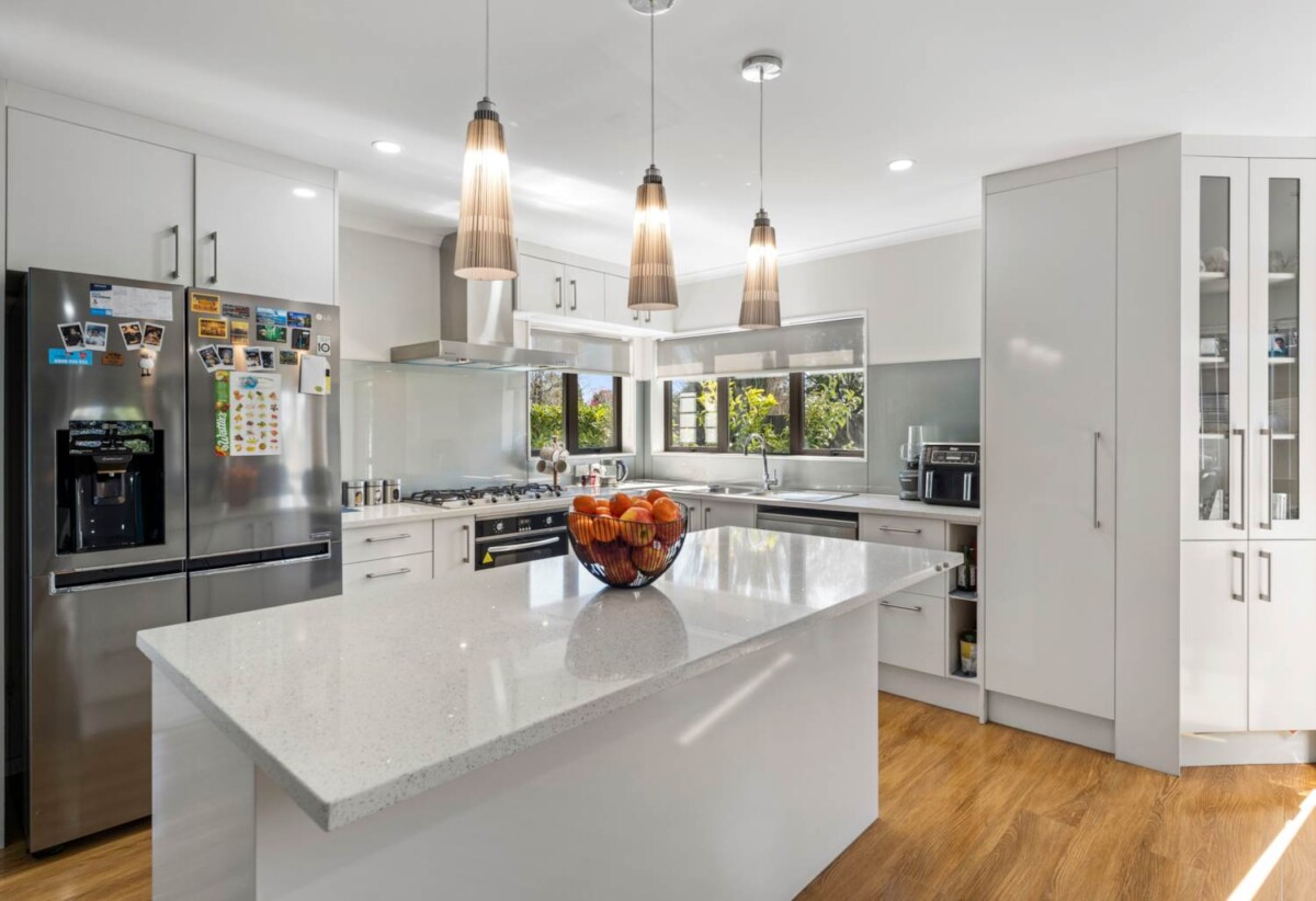 Once in 7 years, 4 beds house on 304m² section, Vendor ready to Move On, 49 Tarapiroe Avenue, Takanini, Auckland