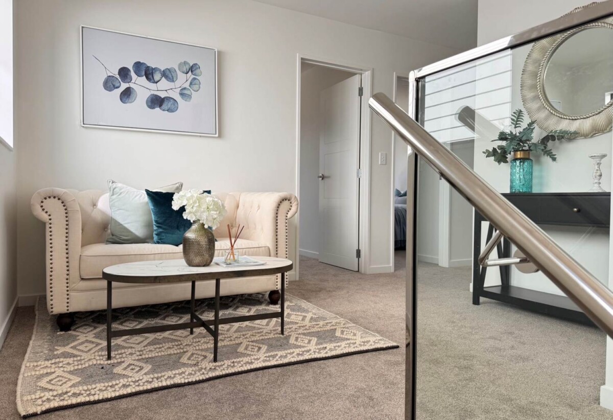 Brandnew, Freehold, Free Standing 5 beds home, Close to Green Bay & New Lynn shopping centres, 21D Barron Drive, Green Bay, Auckland