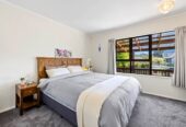 Move-In Ready, 3 beds house on 627m² section, Minutes from Glenfield Mall, 9 Hale Crescent, Bayview, Auckland